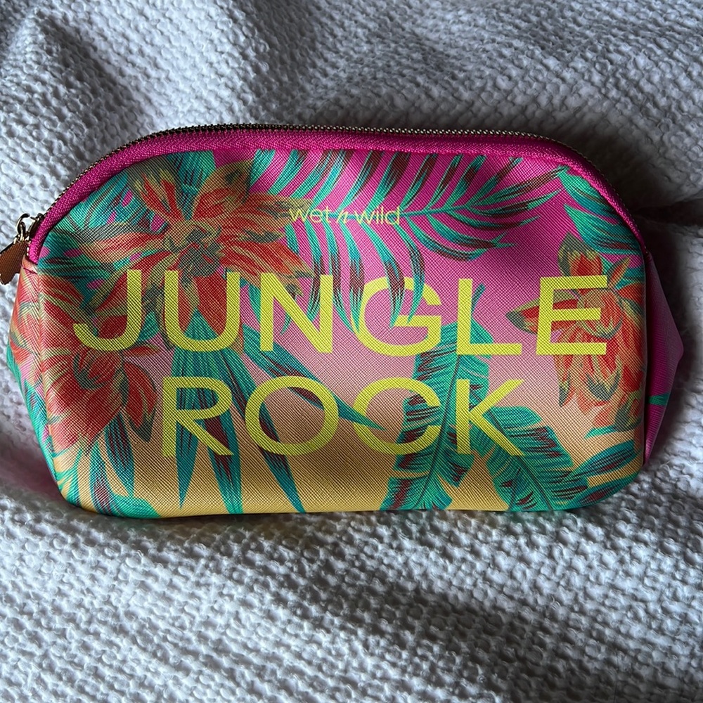 Wet n Wild Cosmetic Bag